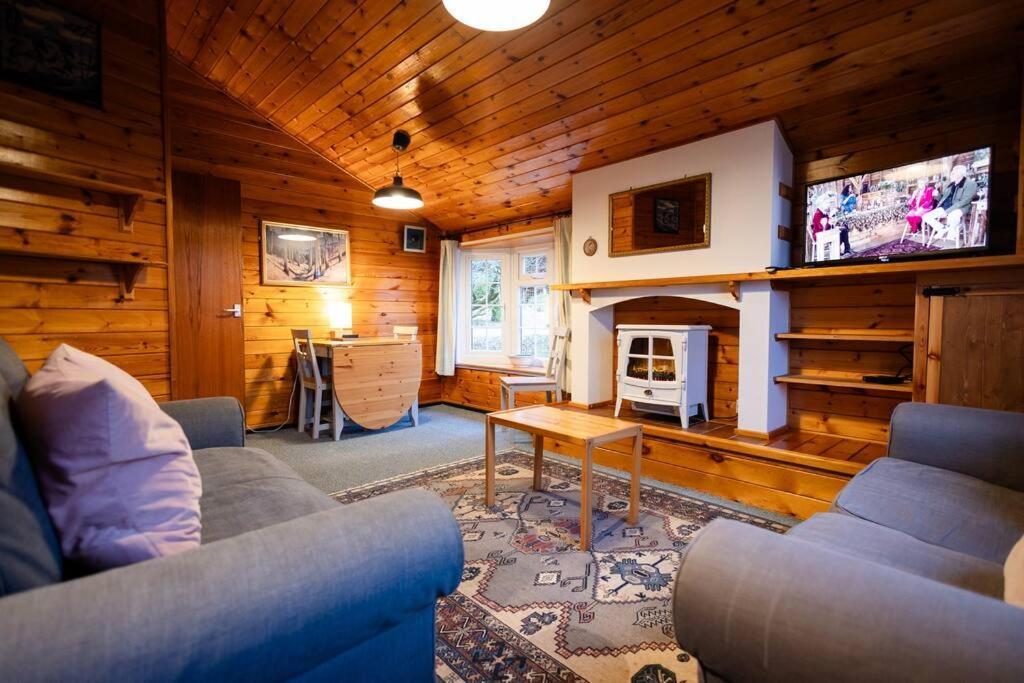 Ffestiniog Cozy Norwegian Style Log Cabin In Rural Snowdonia - 2 Bedrooms & Parking By Seren Short Stays מראה חיצוני תמונה